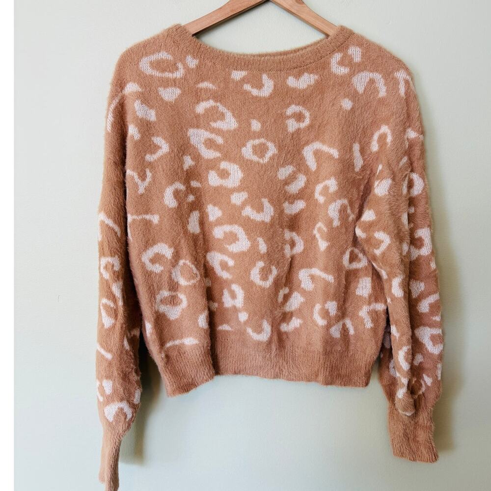 Express Leopard Animal Print Soft Sweater Pullover Small